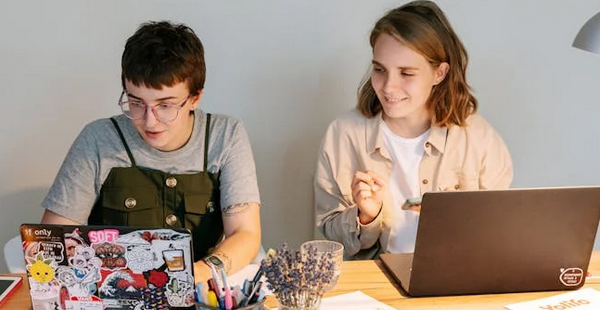 深圳品牌定位公司哪家强？怎么选择？