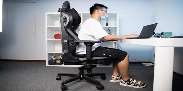 “迪锐克斯”电竞椅的品牌定位