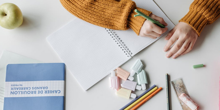 深圳品牌定位公司哪家专业？选择考虑什么因素？