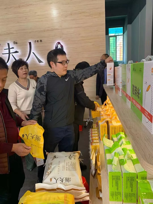 非常差异品牌定位案例,食品品牌定位落地案例