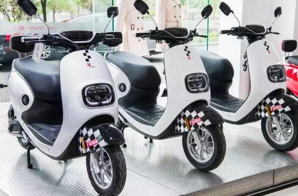 爱玛电动车的品牌定位,爱玛品牌定位,爱玛