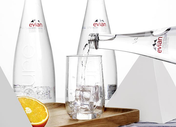 依云矿泉水品牌定位的方法,依云矿泉水品牌定位,依云矿泉水的品牌定位 