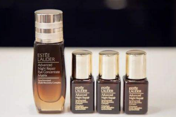 雅诗兰黛美妆品牌